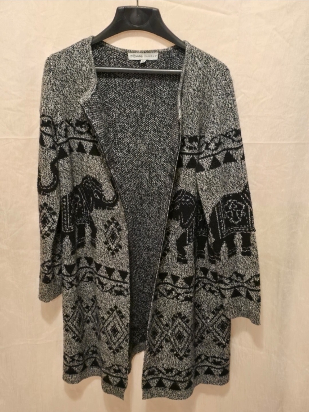 Absolutely Famous Elephant Pattern Cardigan